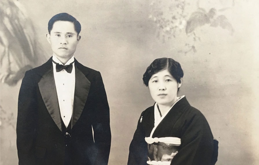 Itsuki Kodama and wife