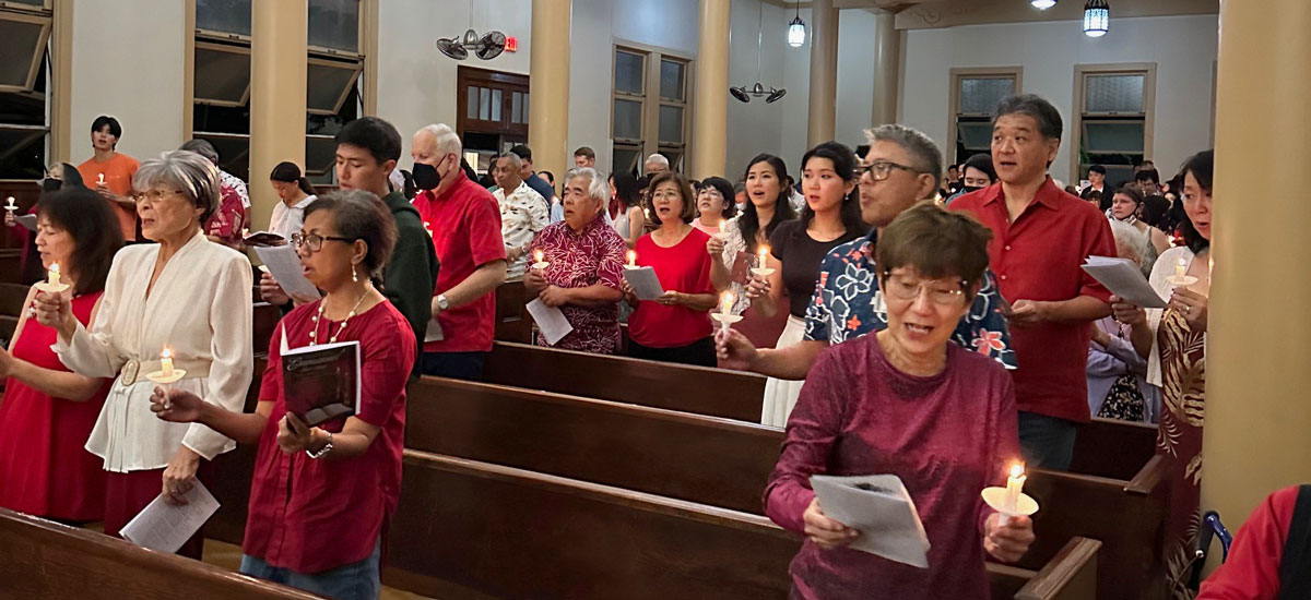 Makiki Christian Church Candlight Christmas Eve Service 2023